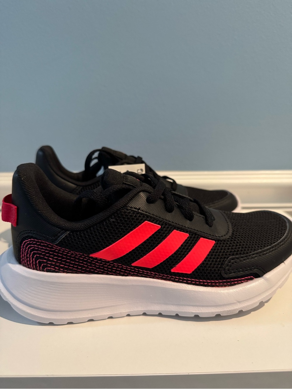 adidas Black Sneakers with Bright Pink Stripes Size6Women/Size4forGirls